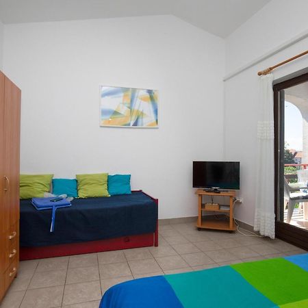 Apartments Brankica Island - Happy Rentals Vantacici Εξωτερικό φωτογραφία
